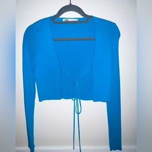 Long sleeve sky blue top